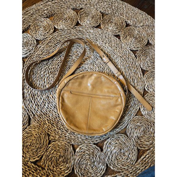 Hobo Genuine Leather Camel Round Crossbody Bag - Picture 4 of 7